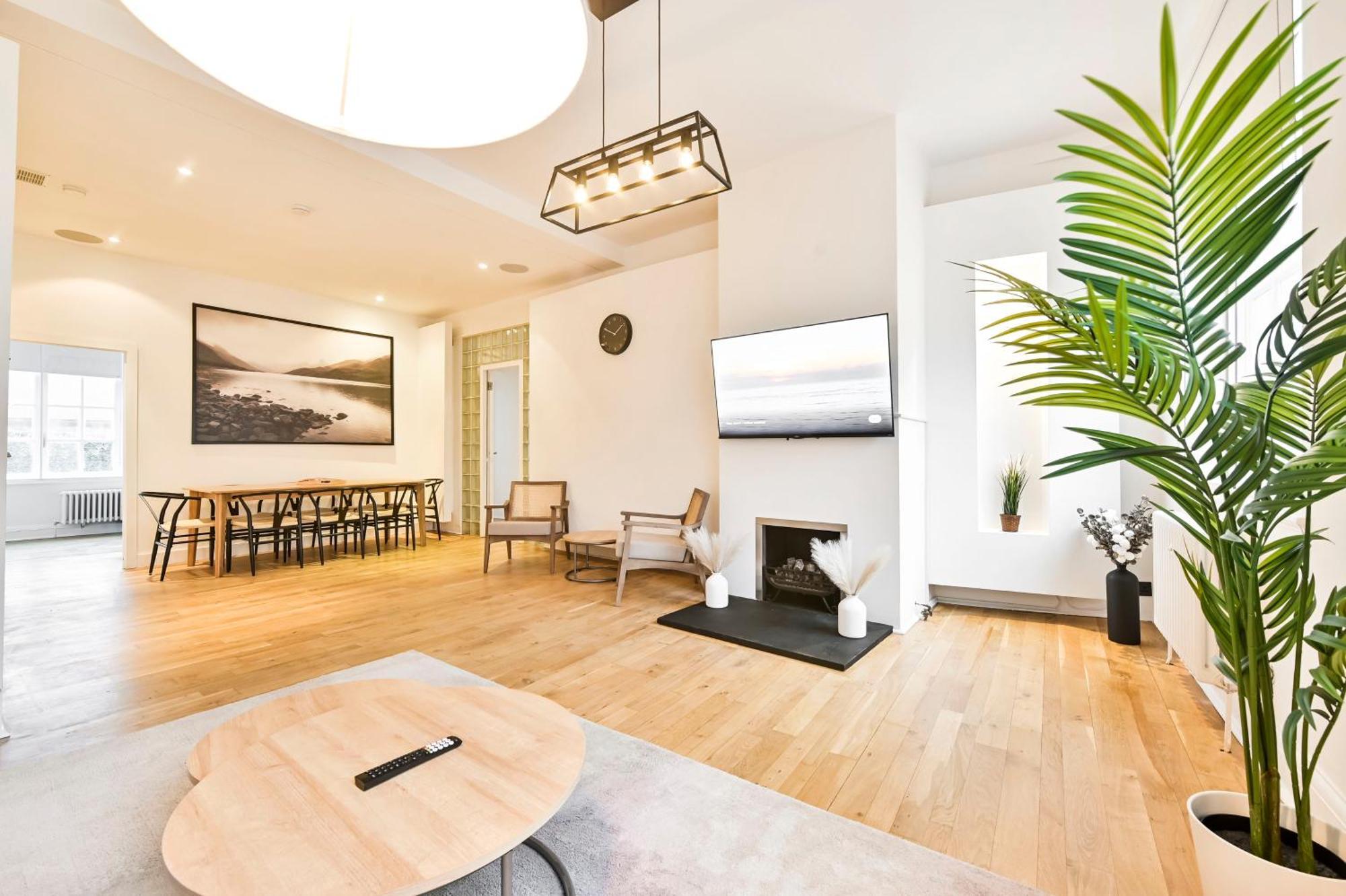 Wonderful Fitzrovia 3 Bed Apartment London Exterior photo