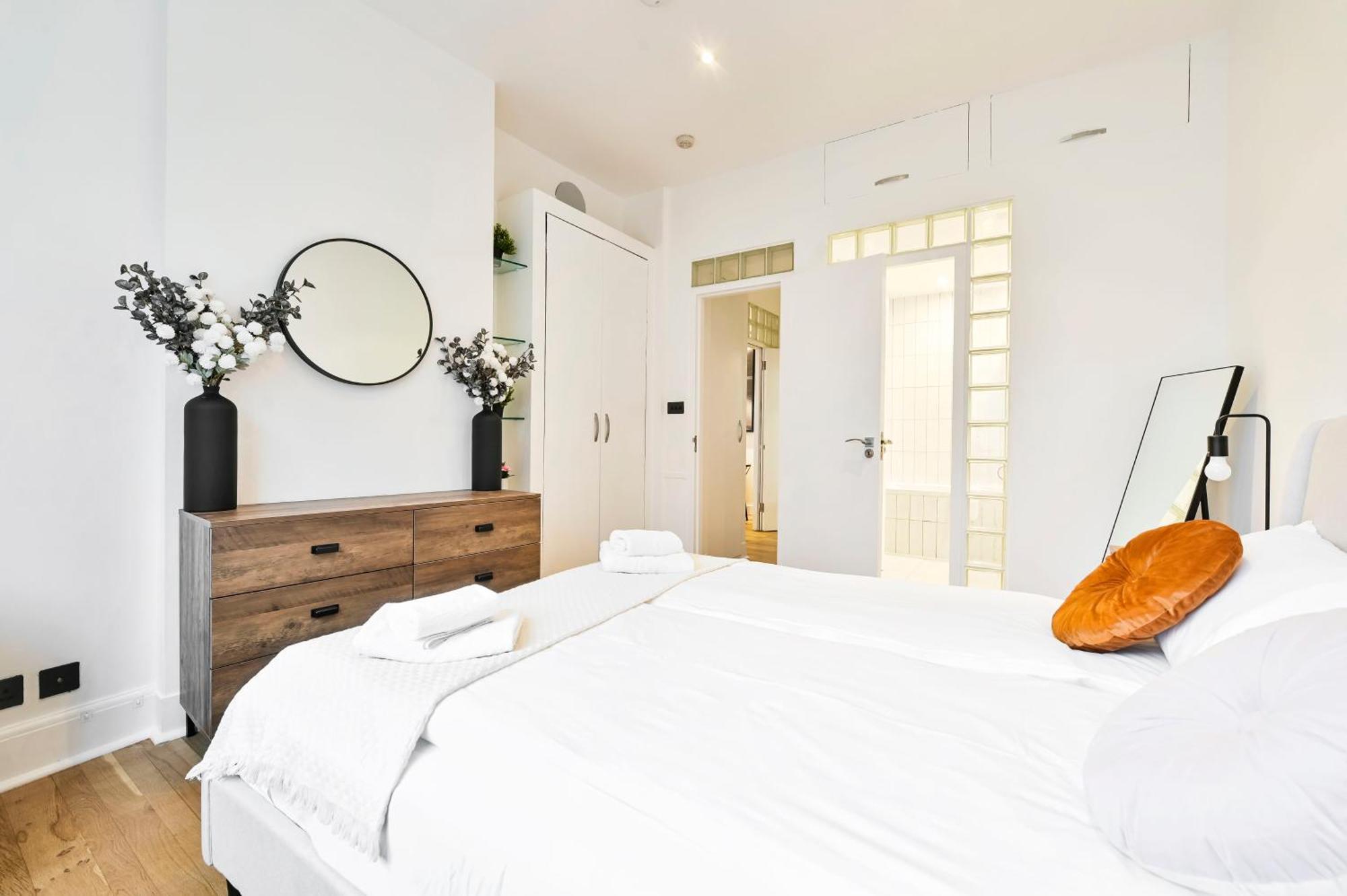 Wonderful Fitzrovia 3 Bed Apartment London Exterior photo